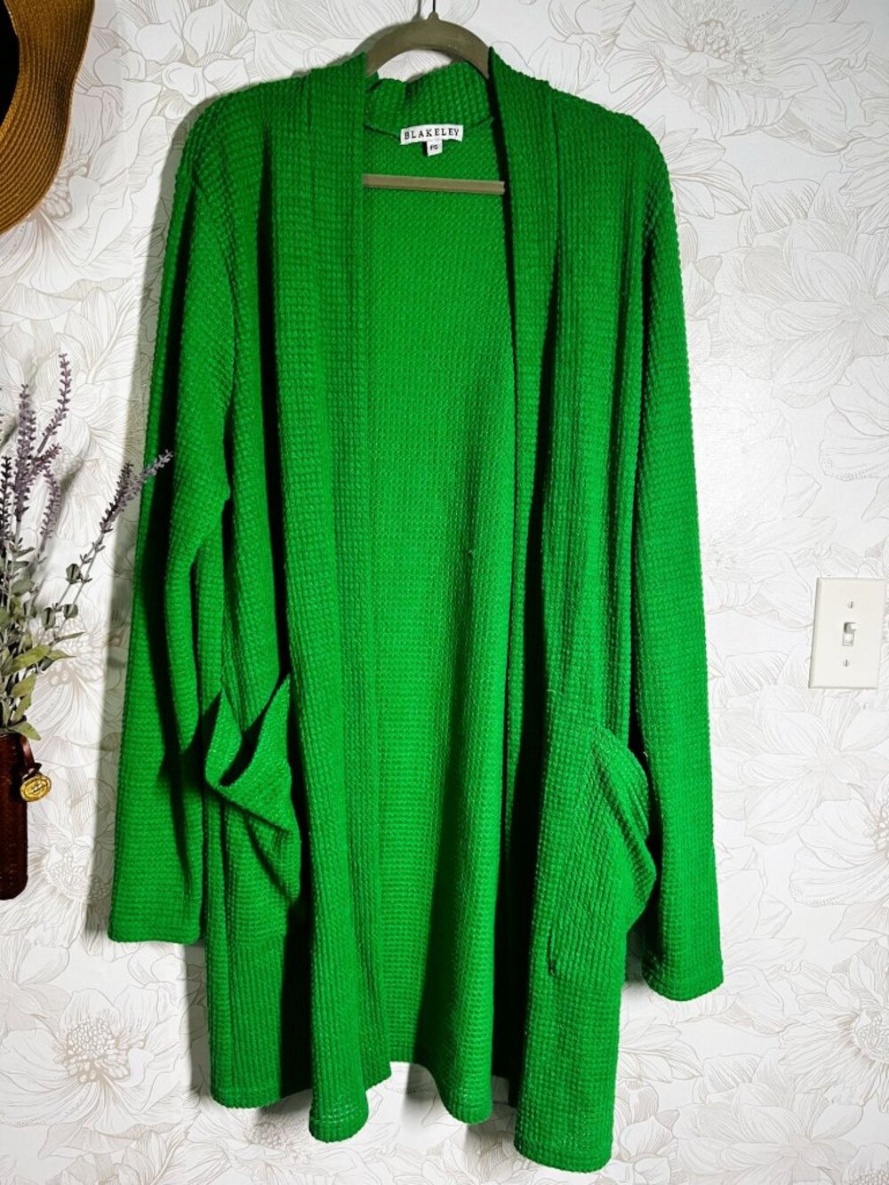 Blakeley Lola Waffle Knit Open Front Cardigan In Green With Pockets PS